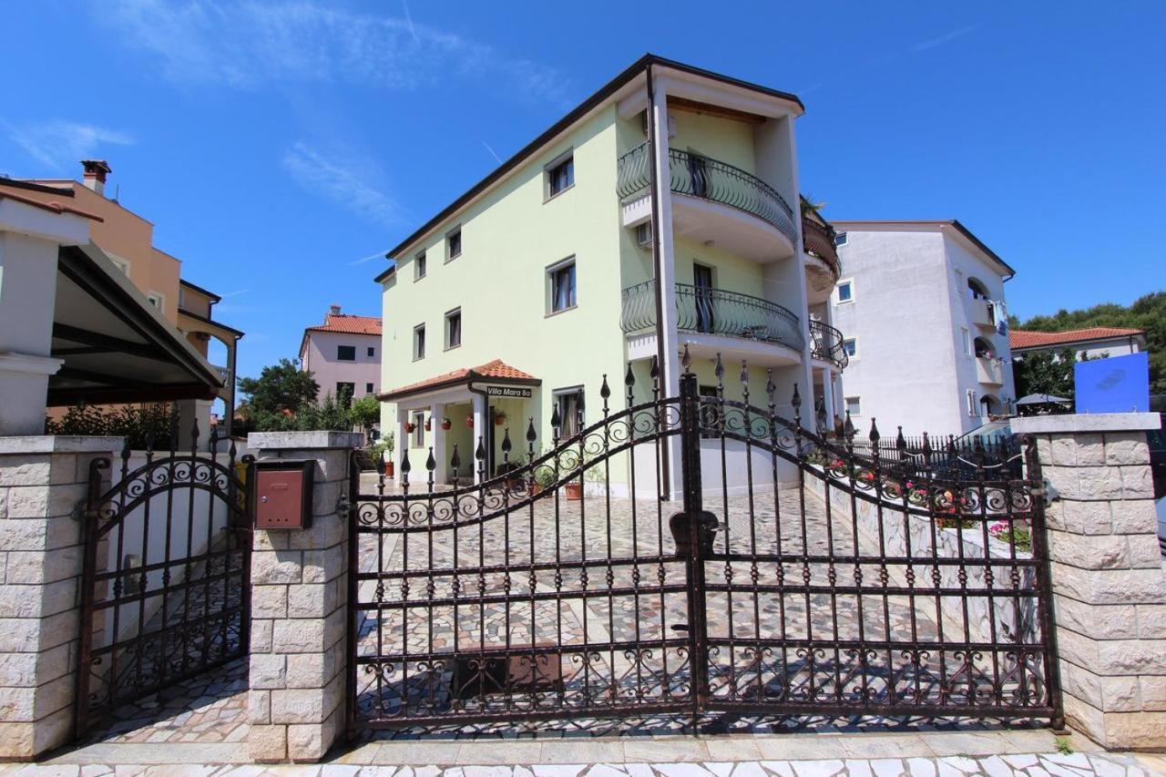 Villa Mara 로비니 외부 사진